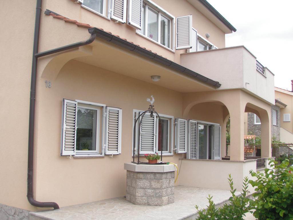 Apartment Veglia Екстериор снимка